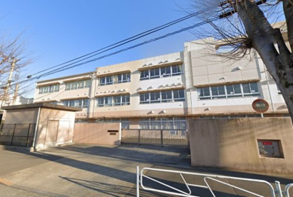 八王子市立横山中学校の画像1
