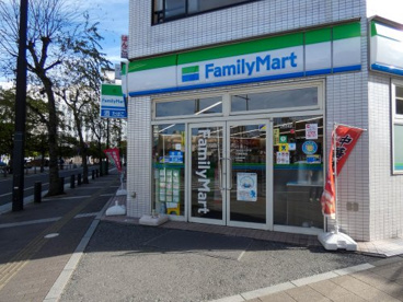 ファミリーマート 千葉新宿店の画像1