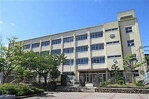 神戸市立高倉中学校の画像1