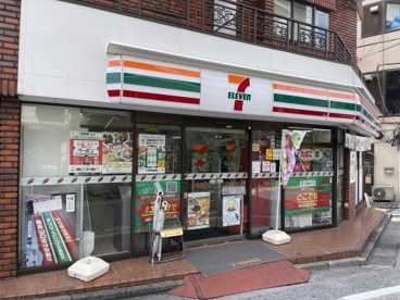セブンイレブン中野野方駅東店の画像1
