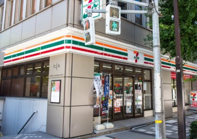 セブンイレブン 中央区八丁堀4丁目店の画像1