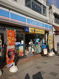 ローソン 須磨駅前店の画像1