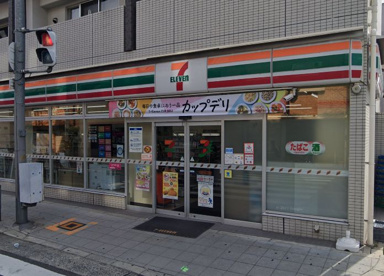 セブンイレブン 大阪小松2丁目店の画像1