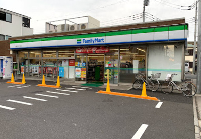 ファミリーマート 練馬北町七丁目店の画像1
