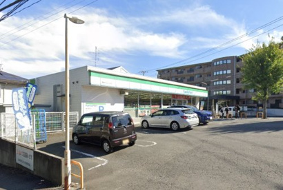 ファミリーマート 青葉すみよし台店の画像1
