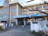 秋田市立築山小学校