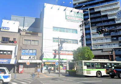 ファミリーマート 大正駅前店の画像1