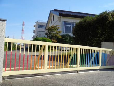 越谷市立平方小学校の画像1