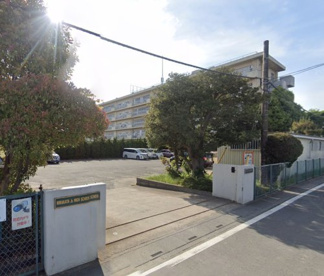 越谷市立平方中学校の画像1