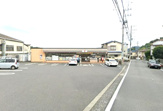 セブンイレブン 湯河原鍛冶屋店