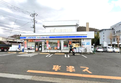 ローソン・スリーエフ 秦野曽屋店の画像1