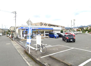 ローソン・スリーエフ 秦野堀川東店の画像1