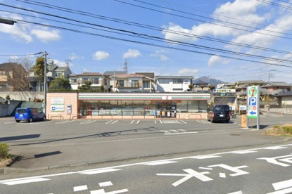 セブンイレブン 秦野曽屋東店の画像1