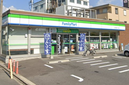 ファミリーマート 名北平手町一丁目店の画像1