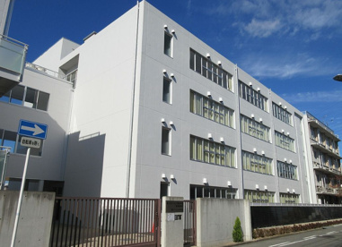 堺リベラル高校の画像1