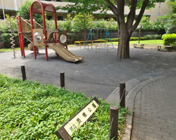 世田谷区立泉橋公園の画像1