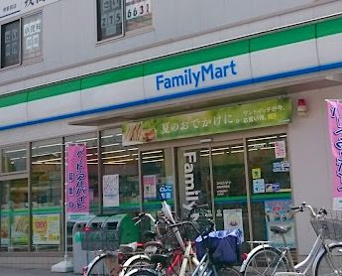 ファミリーマート 南海堺駅前店の画像1