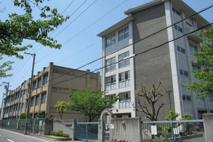 月州中学校の画像1