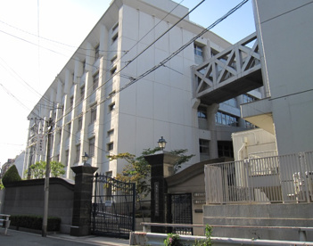 大阪市立天王寺中学校の画像1