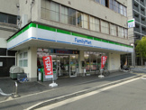 ファミリーマート 新町高辻店