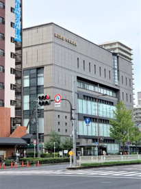 大阪市立中央図書館の画像1