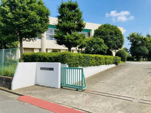 駒羽根小学校の画像