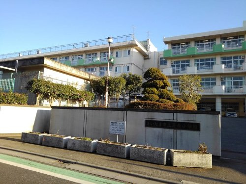 さいたま市立芝原小学校の画像
