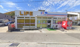 ライフ由良南店