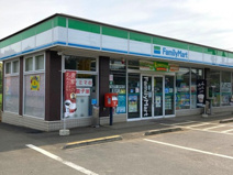 ファミリーマート フレスト阿見飯倉店
