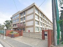 藤沢市立亀井野小学校