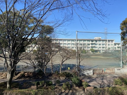 八王子市立松が谷中学校