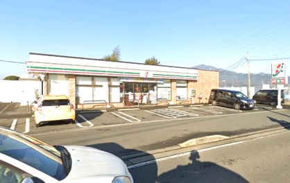 セブンイレブン 伊勢原三ノ宮店の画像1
