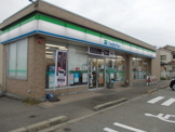 ファミリーマート 高岡中曽根店