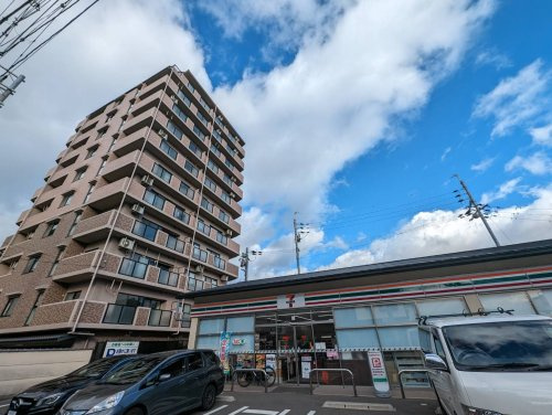 セブンイレブン伏見南部町店の画像