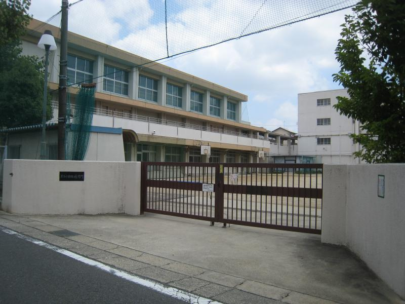 名古屋市立黒石小学校の画像