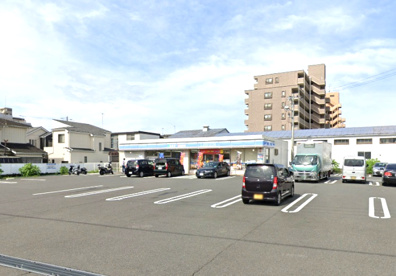 ローソン 平塚四之宮一丁目店の画像1