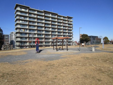 狭山市駅西口市民広場の画像1