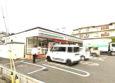 セブンイレブン 町田小川4丁目店の画像1