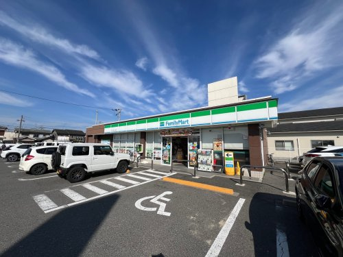 ファミリーマート 近江八幡中小森町店の画像