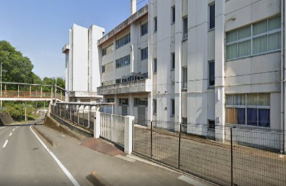 桐生市立新里中学校の画像1
