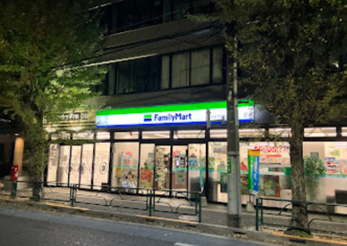 ファミリーマート 杉並下井草一丁目店の画像1