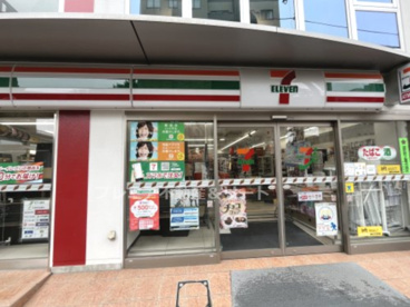 セブンイレブン 西麻布3丁目店の画像1
