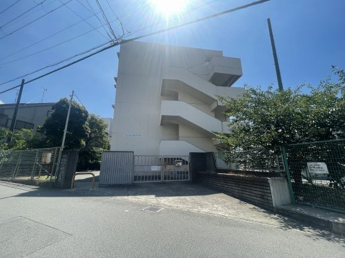 高石市立取石小学校の画像