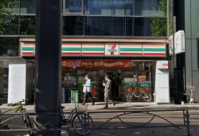セブン-イレブン 四谷４丁目店の画像1
