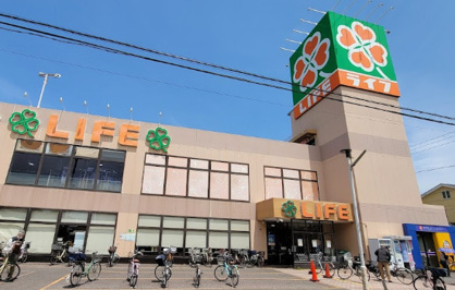 ライフ　川崎桜本店の画像1