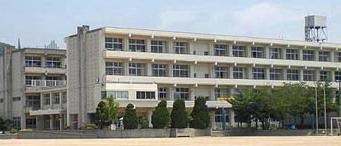 中小学校の画像1