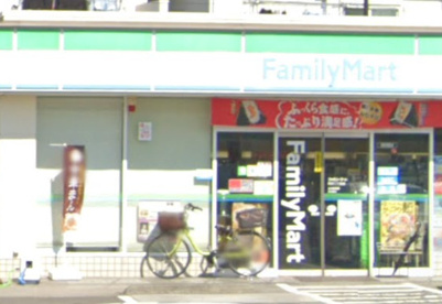 ファミリーマート　円行二丁目店の画像1