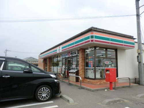 セブンイレブン 伊勢崎境伊与久店の画像