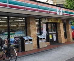 セブンイレブン 鶴見岸谷店