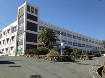 淡路市立東浦中学校の画像1